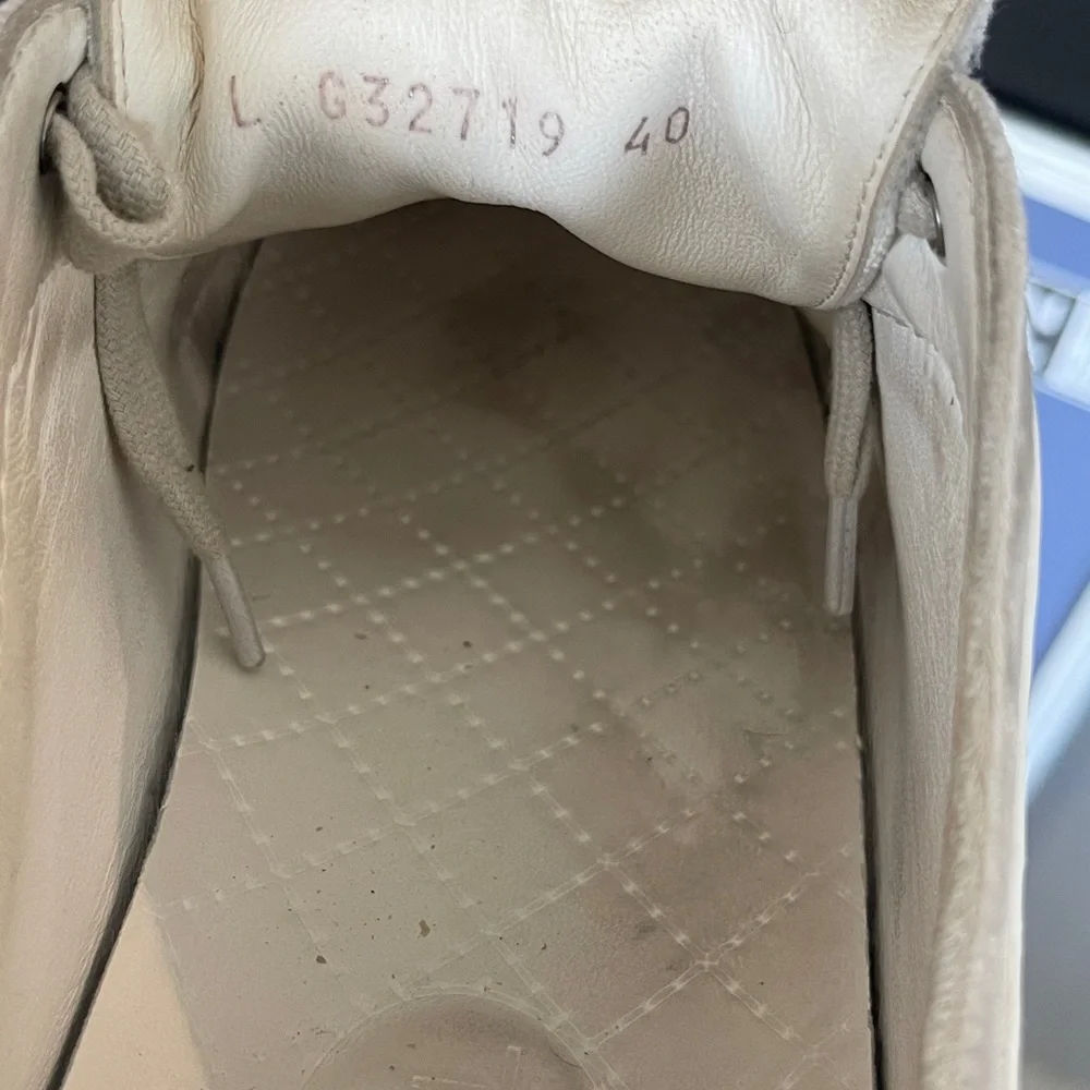 Chanel size 40 (US10) sneakers - Picture 3 of 6